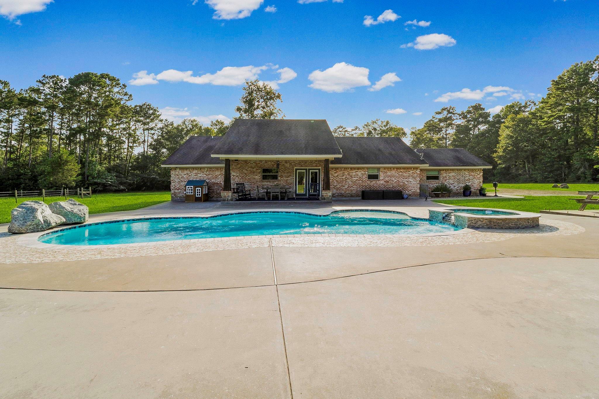 1109 Soda Loop E