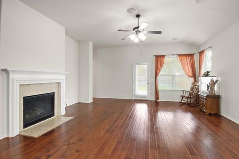 Photo of 16918 Cherokee Lake Lane, Houston, TX 77044 (MLS # 68587173)