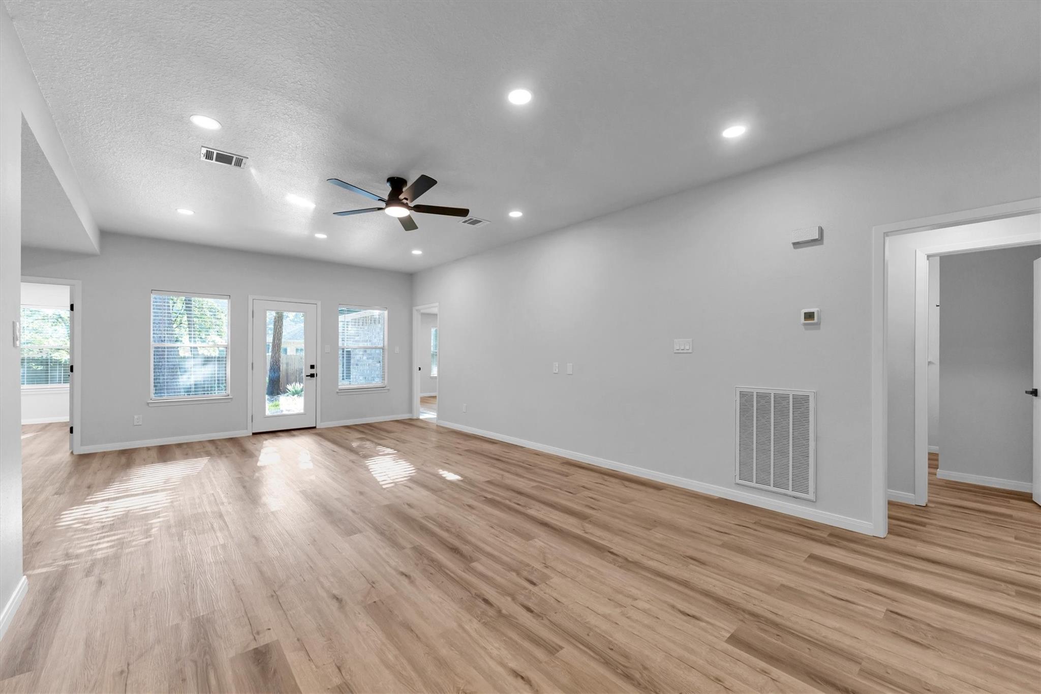 128 E Park Drive