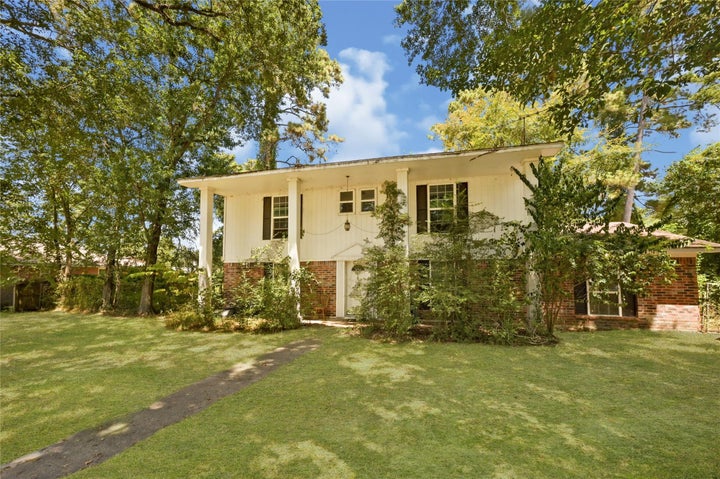 Photo 1 of 50 — 25102 Burrard Street, Spring, TX 77373