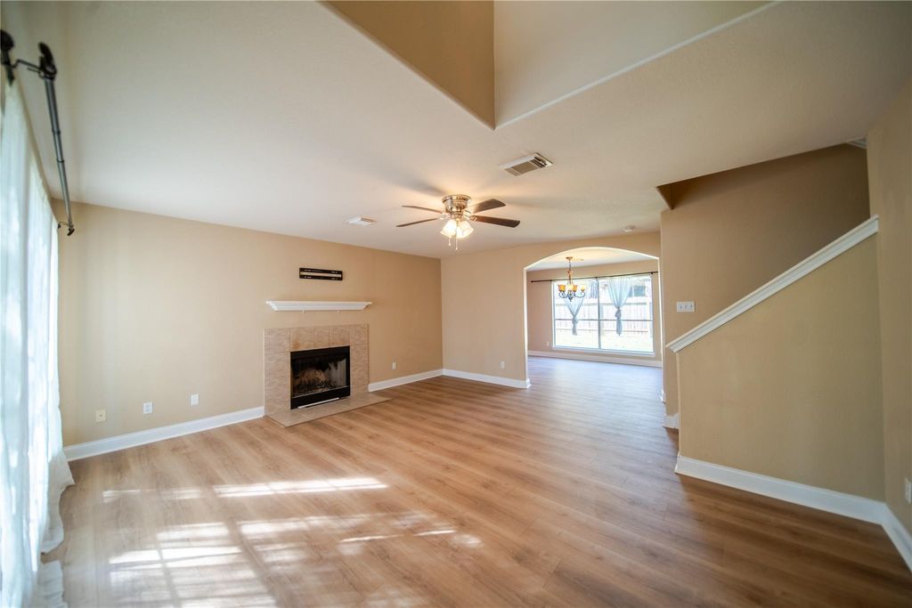 Photo of 10723 Scenic Drive, Montgomery, TX 77356 (MLS # 7210666)