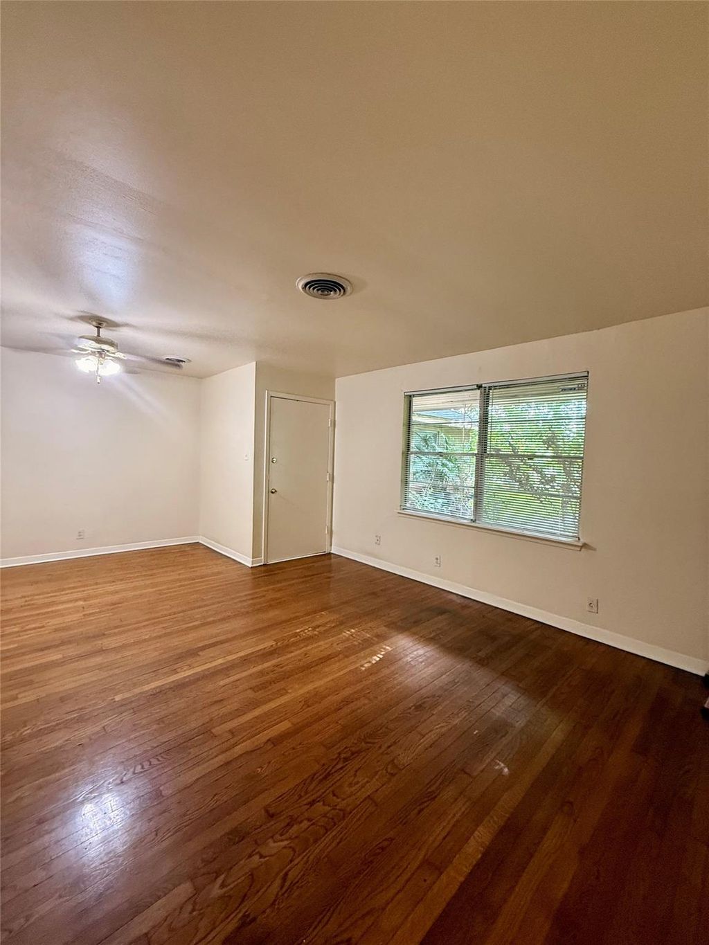 Photo of 7018 Alder Drive #1, Houston, TX 77081 (MLS # 36859582)