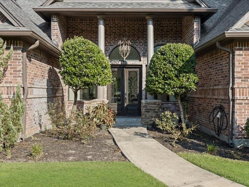 9226 Stratford Place