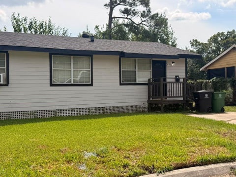 Photo of 8432 Garland Street, Houston, TX 77017 (MLS # 80954228)