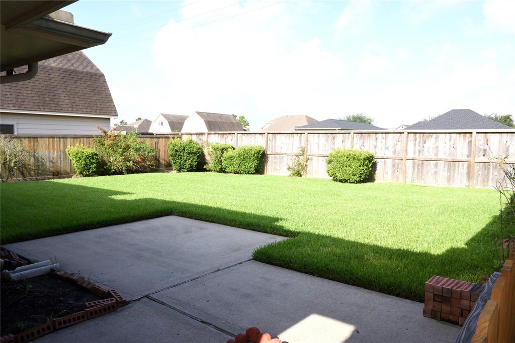 Photo of 2316 Hopi Drive, League City, TX 77573 (MLS # 26737366)