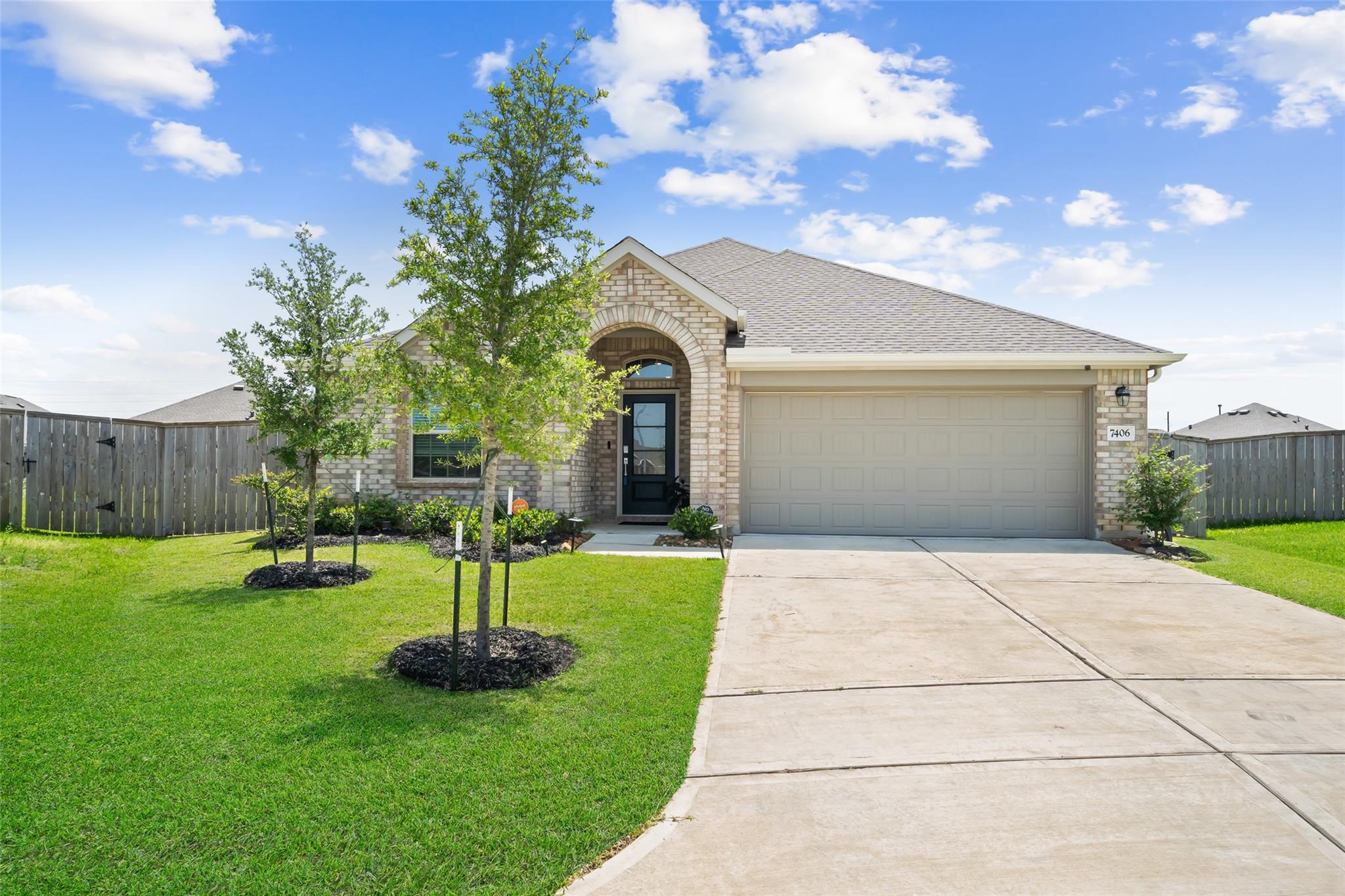 7406 Hillside Arbor Drive