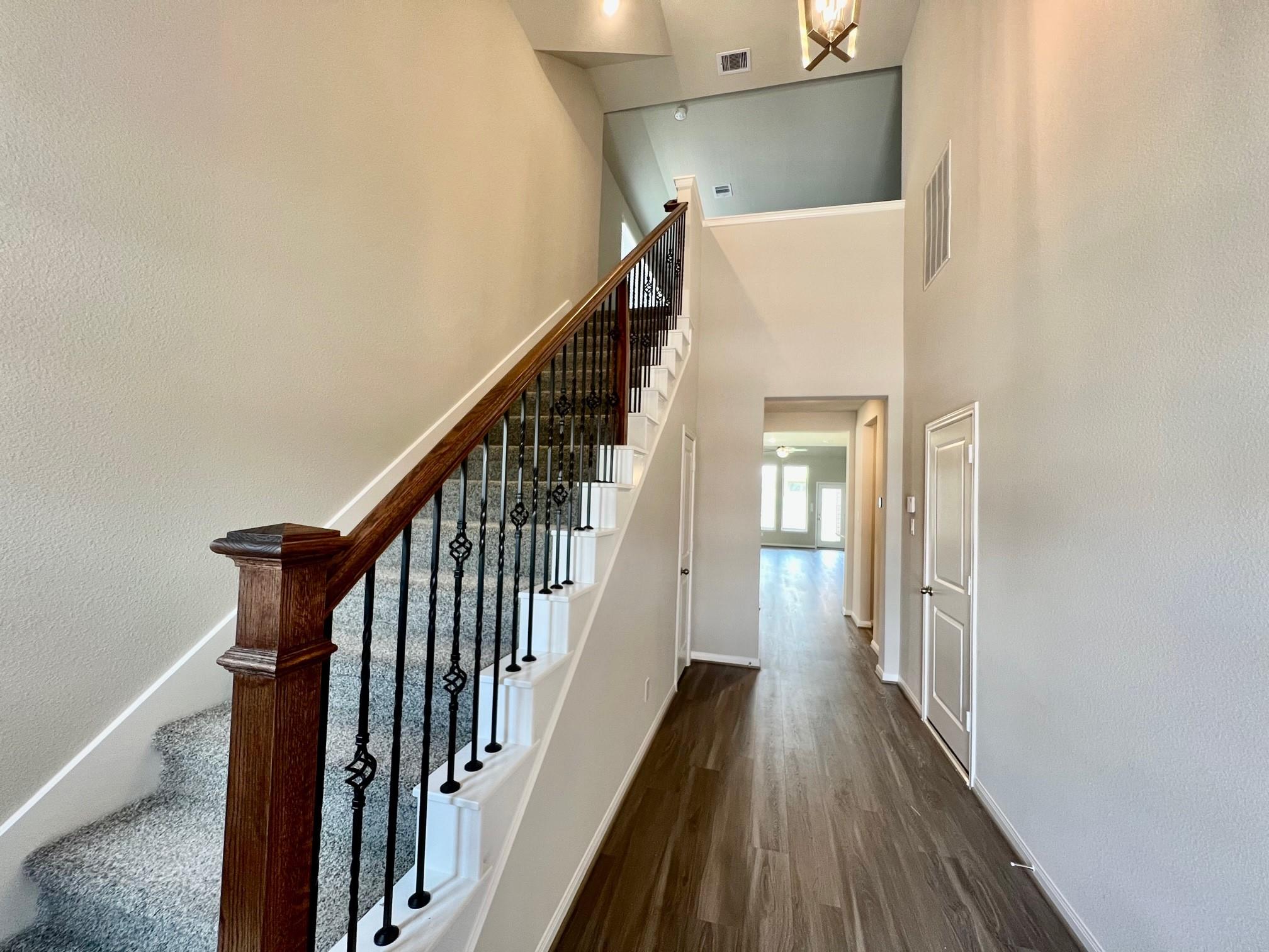 8719 Arbor Trail Drive