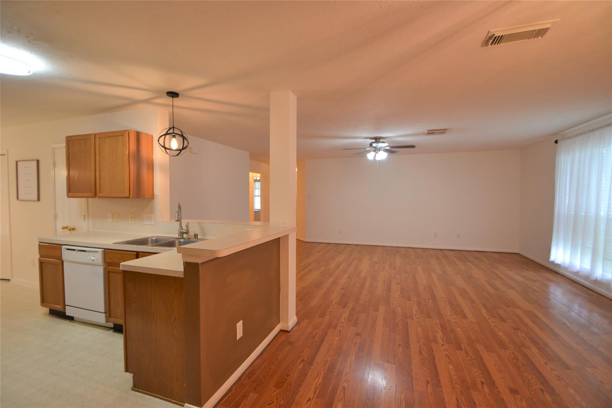 5126 Riverwood Drive