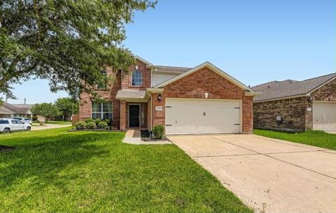 Photo of 2105 Kingwood Drive, Deer Park, TX 77536 (MLS # 94939105)