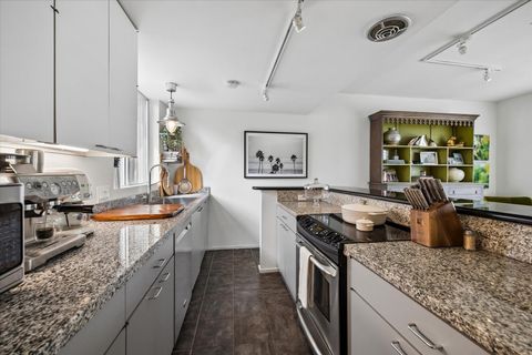 Tiny photo for 5003 Blossom Street, Houston, TX 77007 (MLS # 62143292)