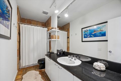 Tiny photo for 5003 Blossom Street, Houston, TX 77007 (MLS # 62143292)