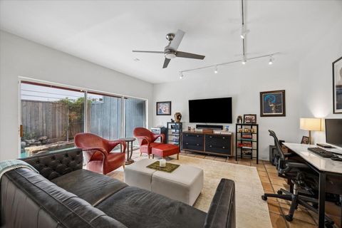 Tiny photo for 5003 Blossom Street, Houston, TX 77007 (MLS # 62143292)