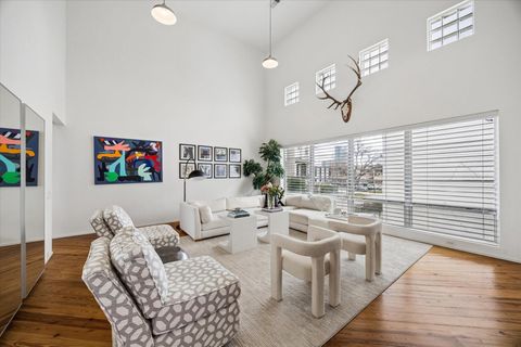 Tiny photo for 5003 Blossom Street, Houston, TX 77007 (MLS # 62143292)