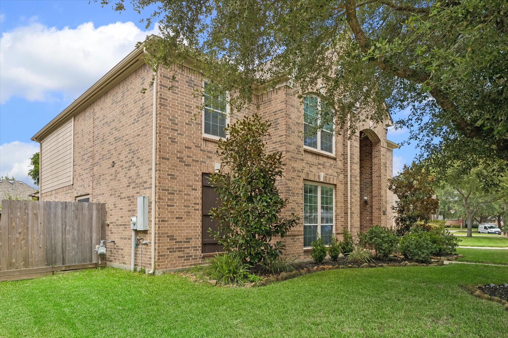 2906 Summer Cape Court