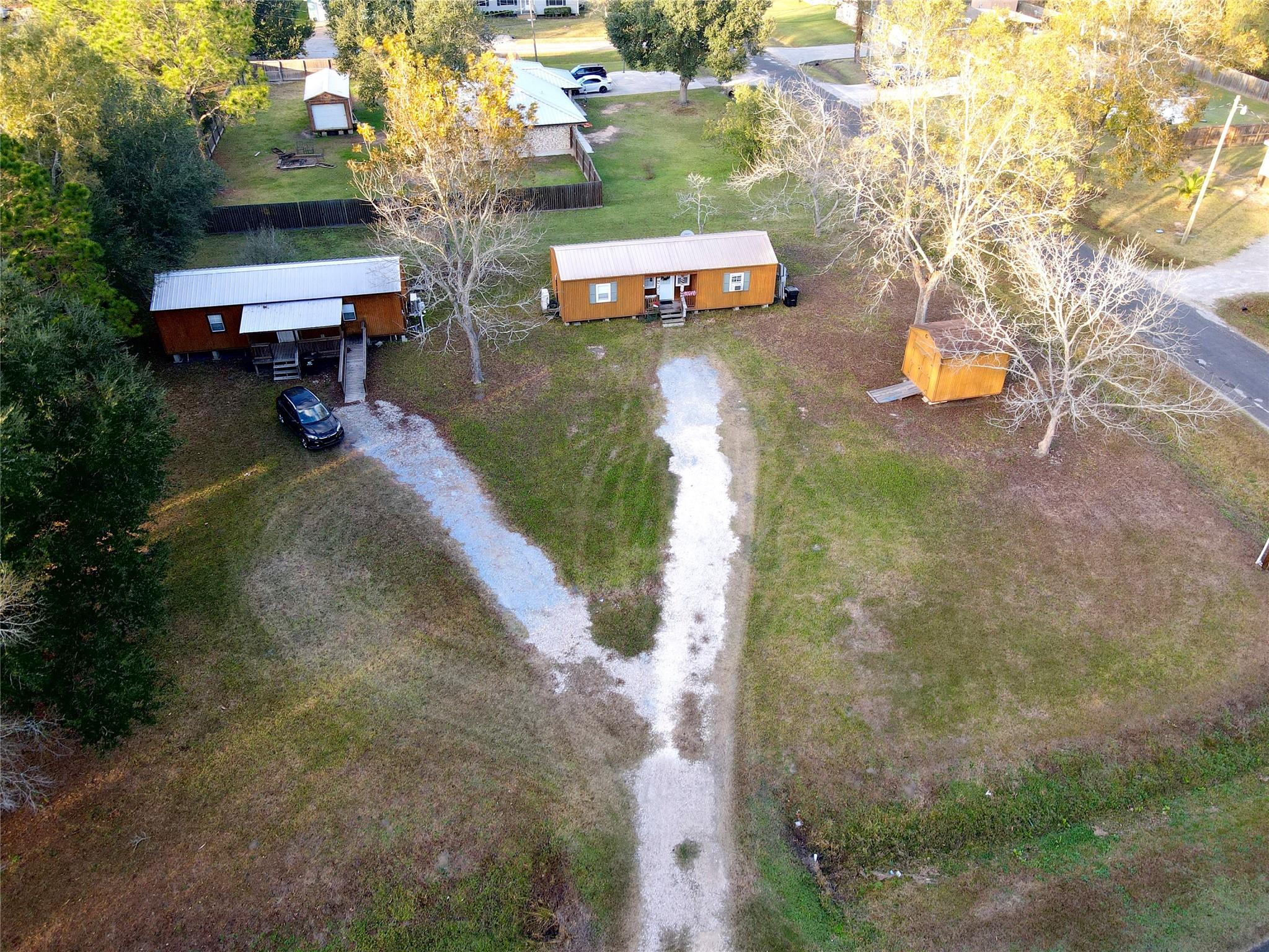 369 E Chestnut Street