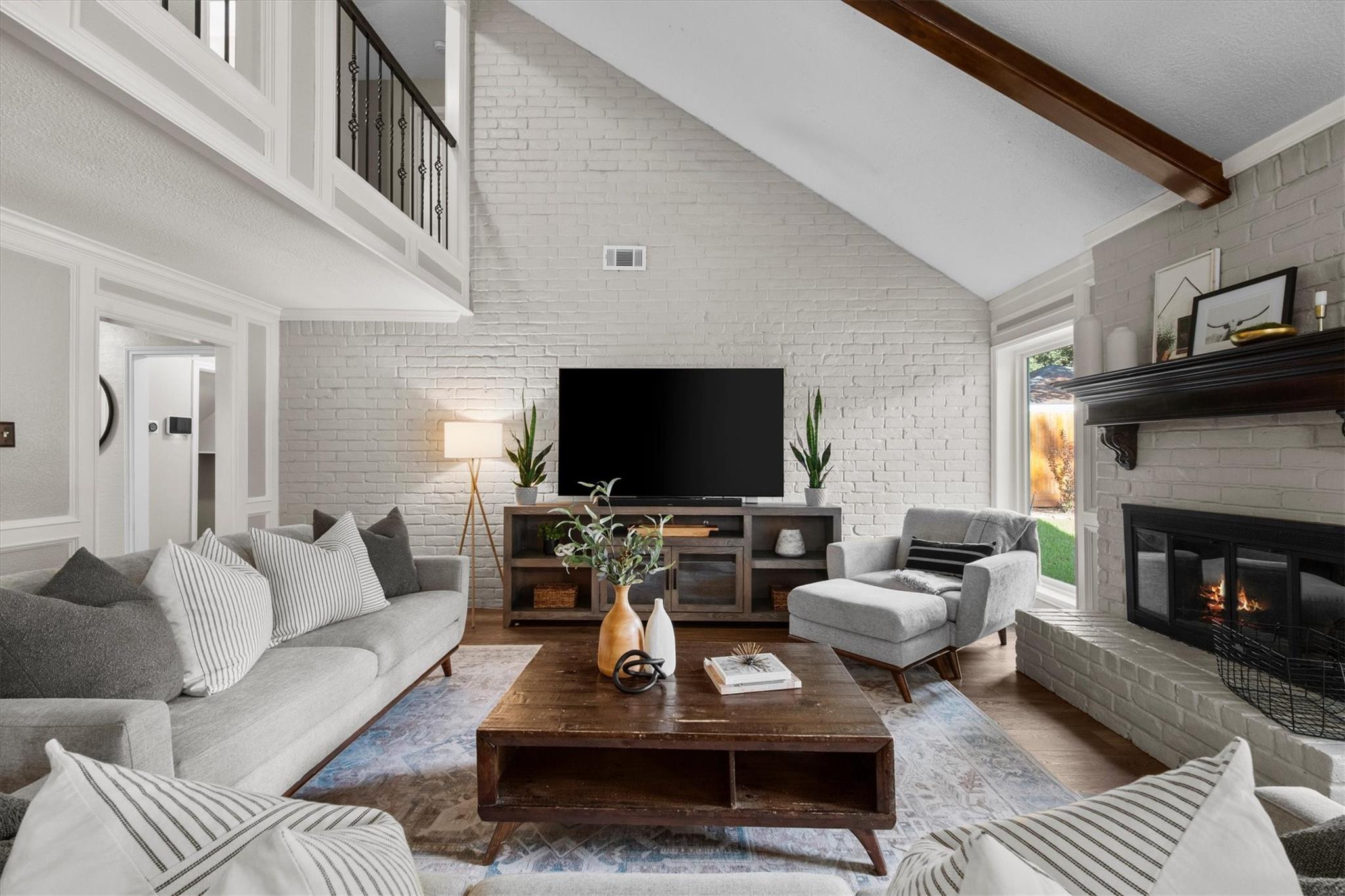 9515 Oxted Lane