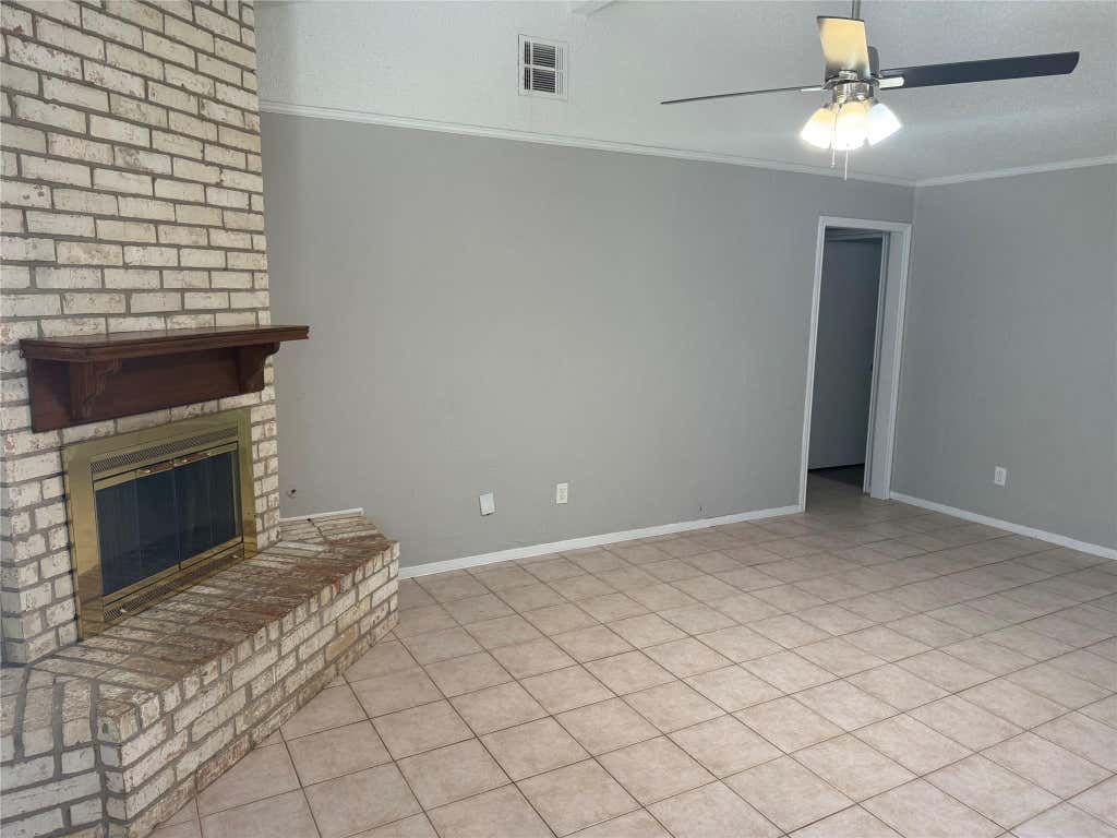 Photo of 1534 Alderbrook Drive, Sugar Land, TX 77498 (MLS # 53126930)