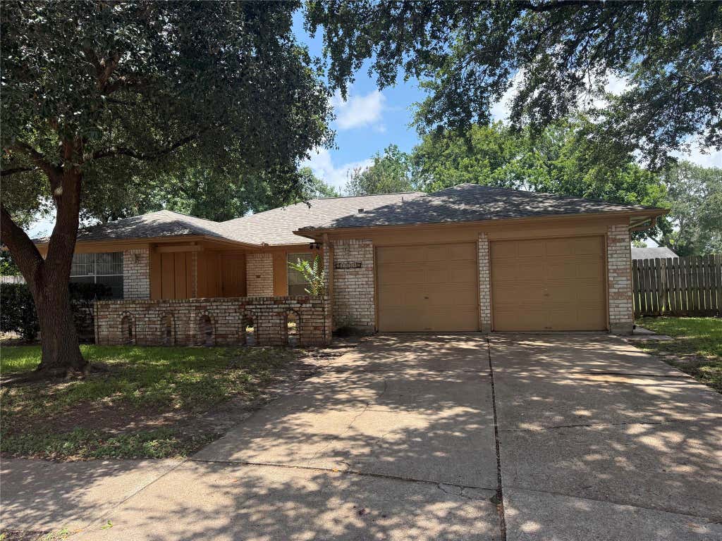Photo of 1534 Alderbrook Drive, Sugar Land, TX 77498 (MLS # 53126930)