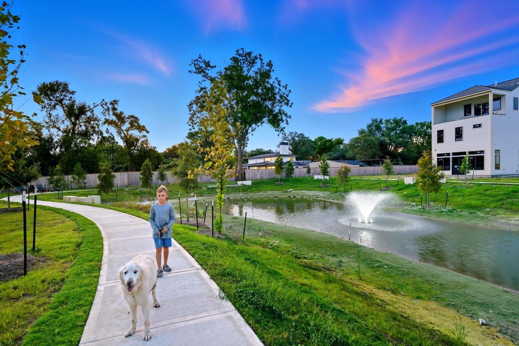 Photo of 1715 Bologna Lane, Houston, TX 77055 (MLS # 12757850)