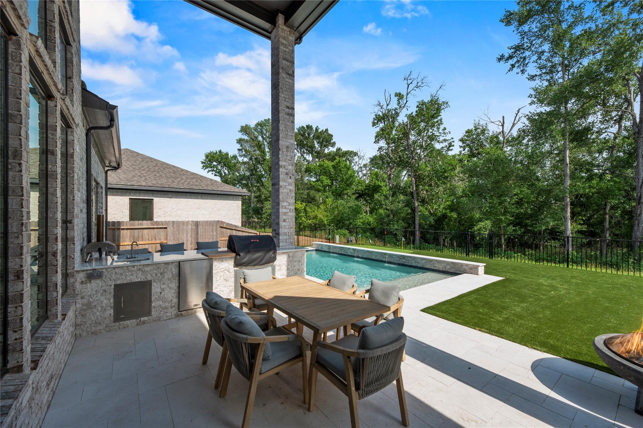 4439 Southpoint Way