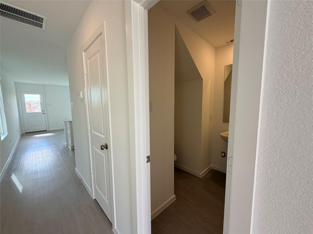 Photo of 922 Pertuso Lane, Huffman, TX 77336 (MLS # 40124912)