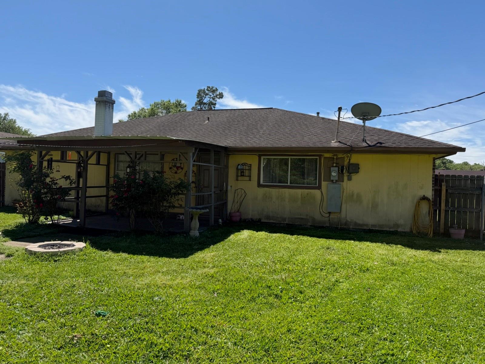 2000 Silver Oaks Drive