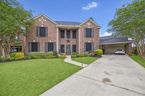 Homes For Sale - 394 Hyland Lane<br/> Galveston County, League City, TX 77573