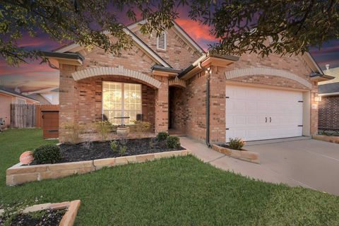 Photo of 8326 Terra Valley Ln Lane, Tomball, TX 77375 (MLS # 70116192)