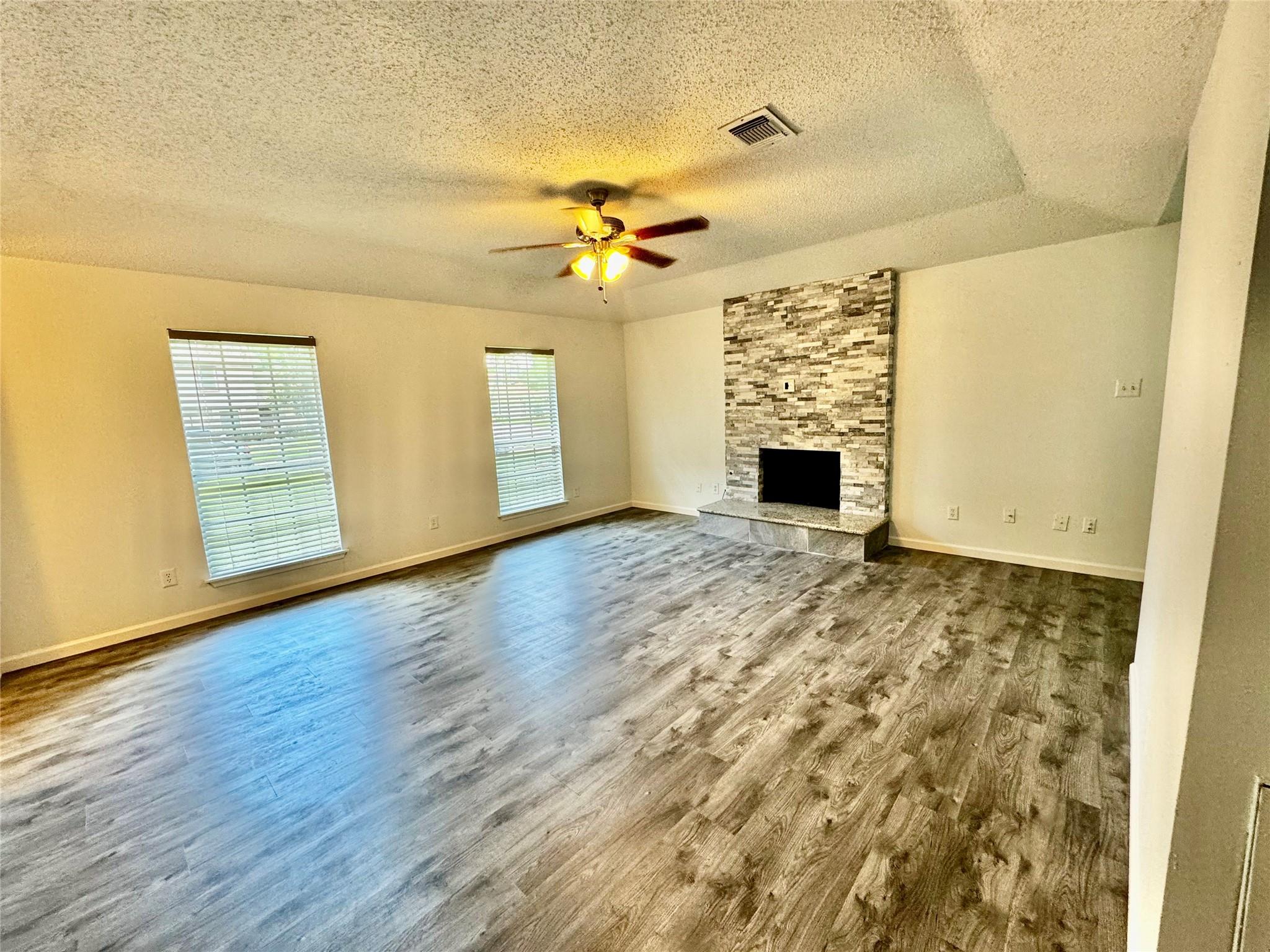 2511 Maple Tree Court