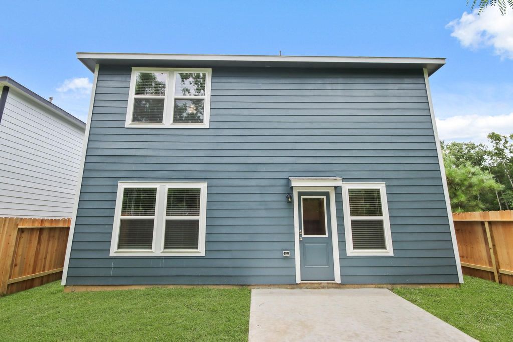 Photo of 21011 Voyage Lane, Porter, TX 77365 (MLS # 48907823)