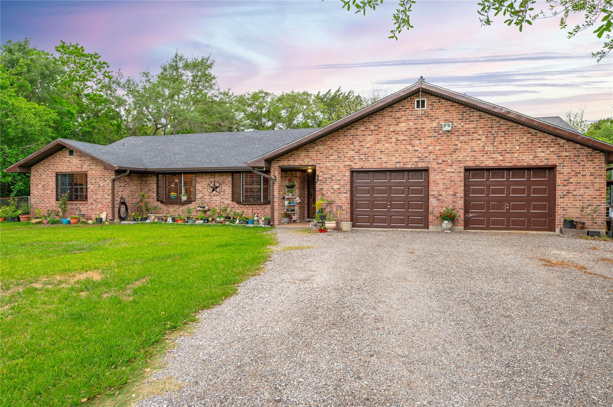 725 Thompson Road