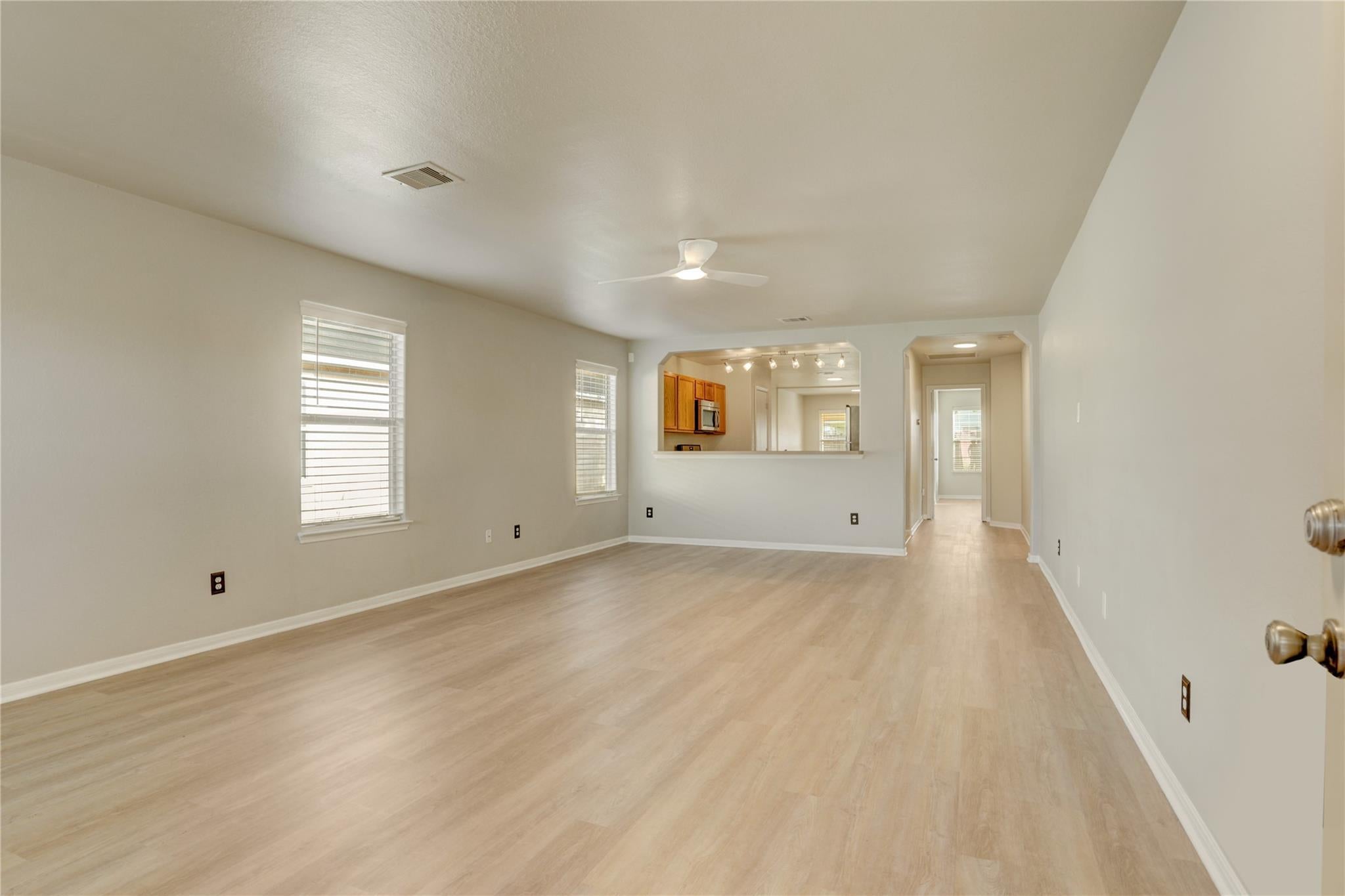 822 Crabapple Way