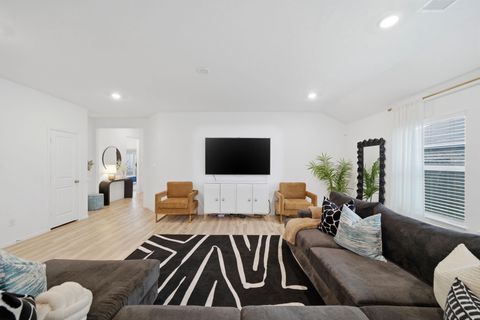 Photo of 4920 Twin Summit Drive, Rosenberg, TX 77469 (MLS # 73816091)