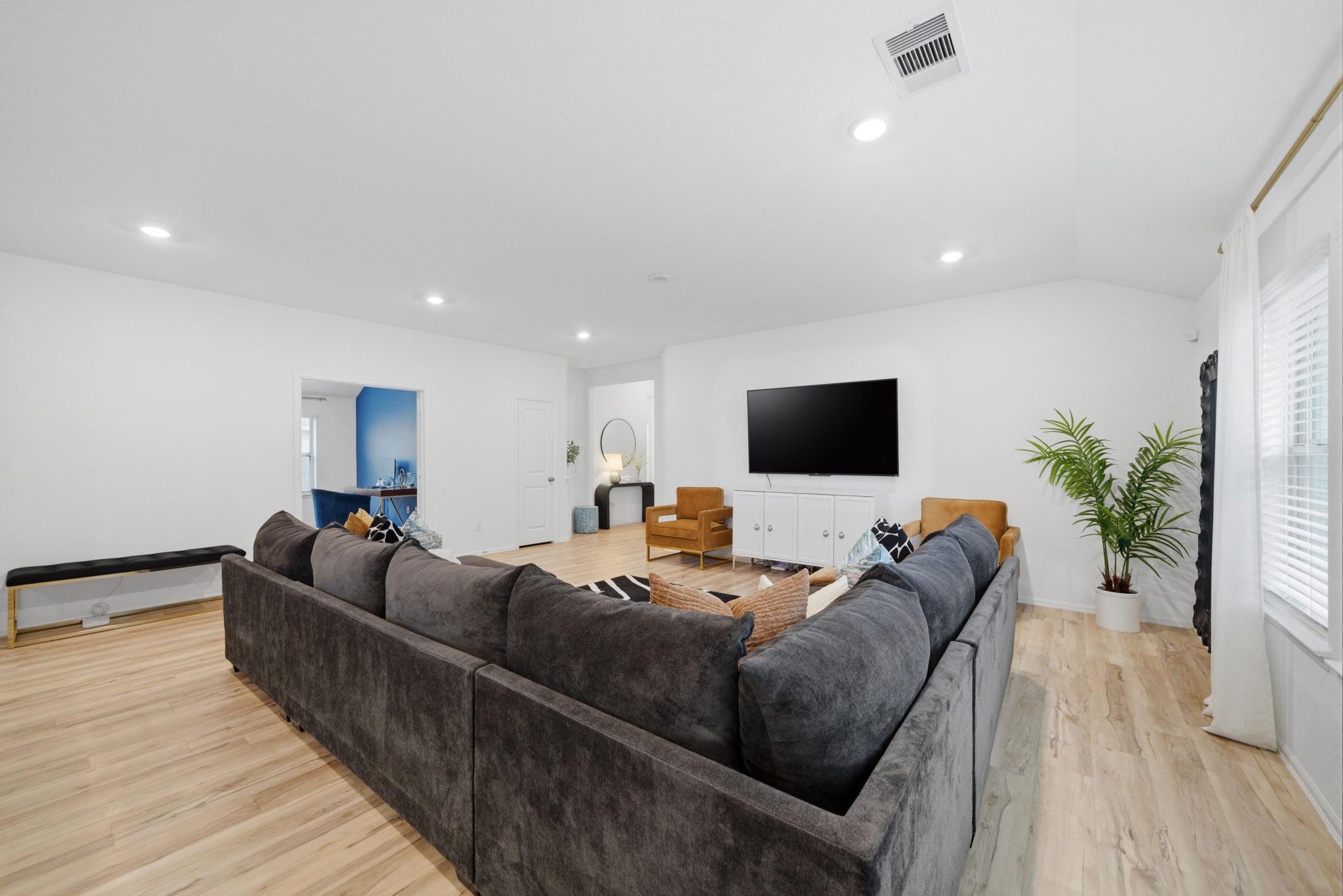 4920 Twin Summit Drive