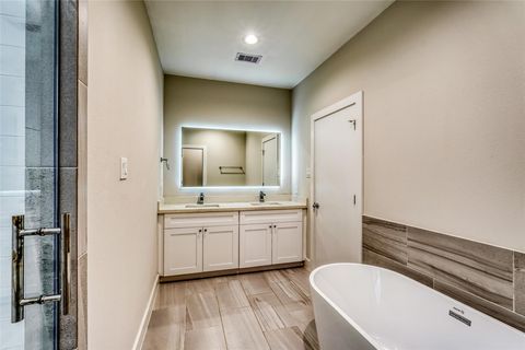 Tiny photo for 833 Dorchester Street #B, Houston, TX 77022 (MLS # 66883631)