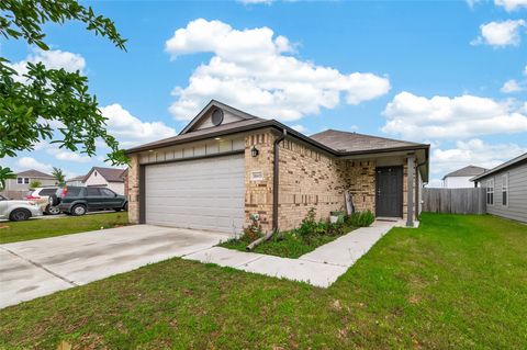 Photo of 10411 Meadow Saffron Drive, Houston, TX 77016 (MLS # 80121677)