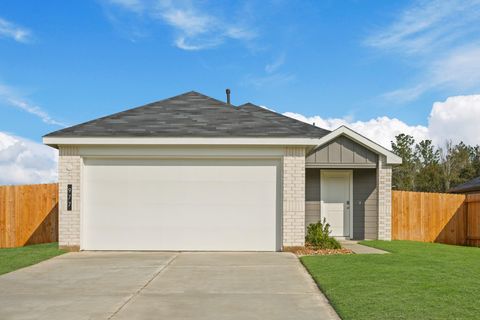 Photo of 977 Sutherland Falls Street, Conroe, TX 77303 (MLS # 34429822)