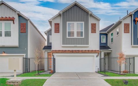 Photo of 1054 Mansfield Street, Houston, TX 77091 (MLS # 83760321)