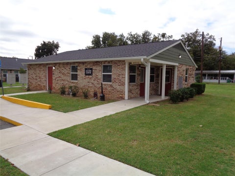 Apartment For Rent - 716 Park Street<br/> Wichita County, Burkburnett, TX 76354