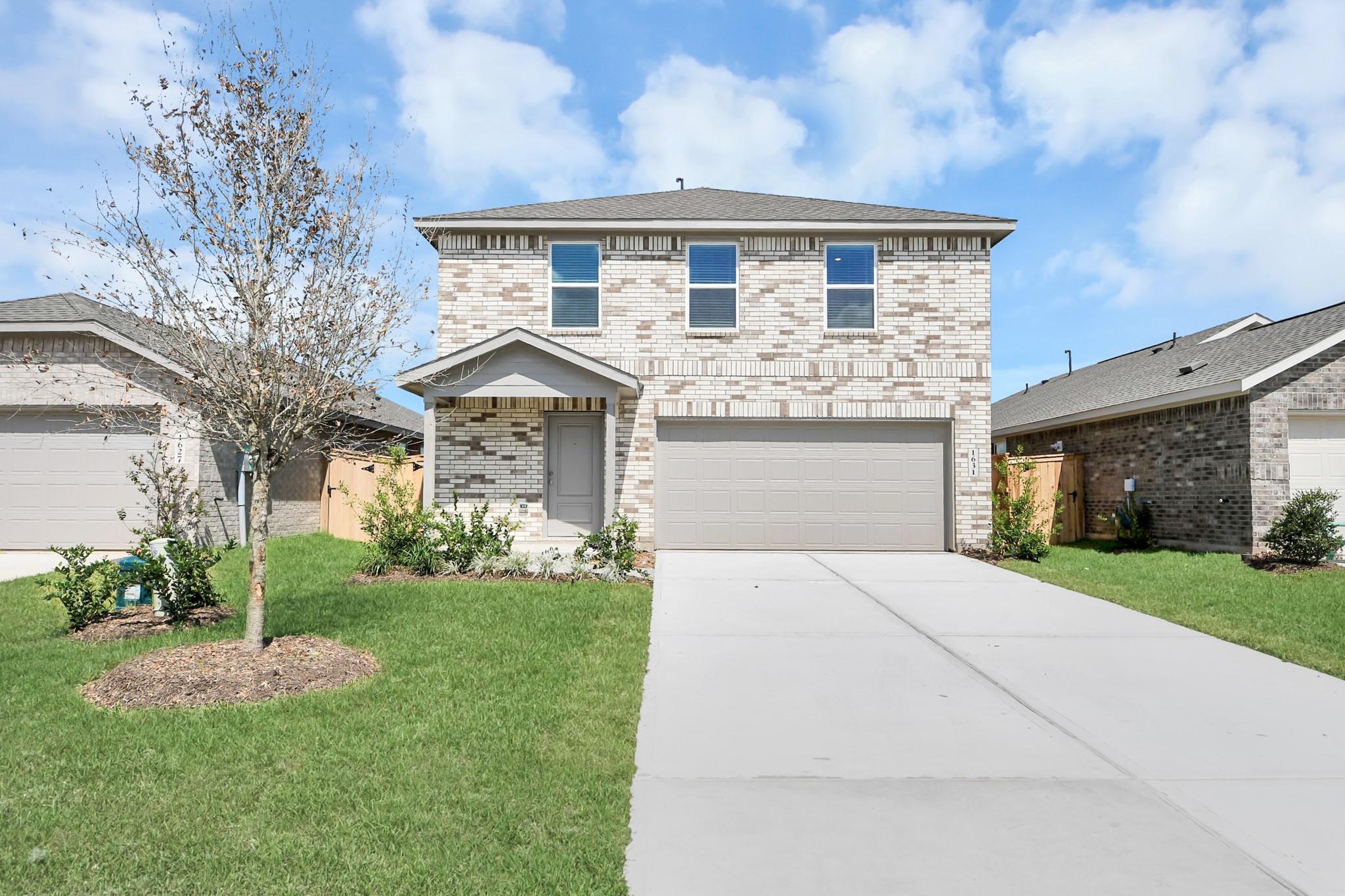 1631 Windrose Bend