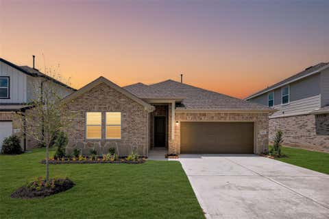 Photo of 343 West Rose Marie Lane, Montgomery, TX 77356 (MLS # 43237529)