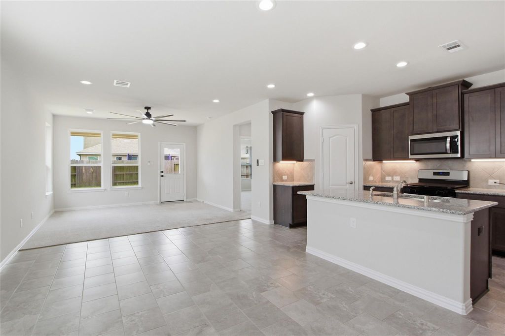 Photo of 13201 Leisure Cove Drive, Texas City, TX 77568 (MLS # 97549540)