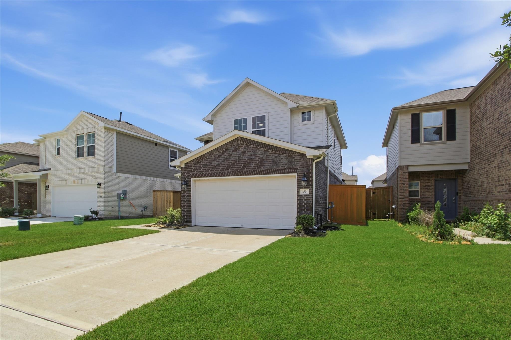 13201 Leisure Cove Drive