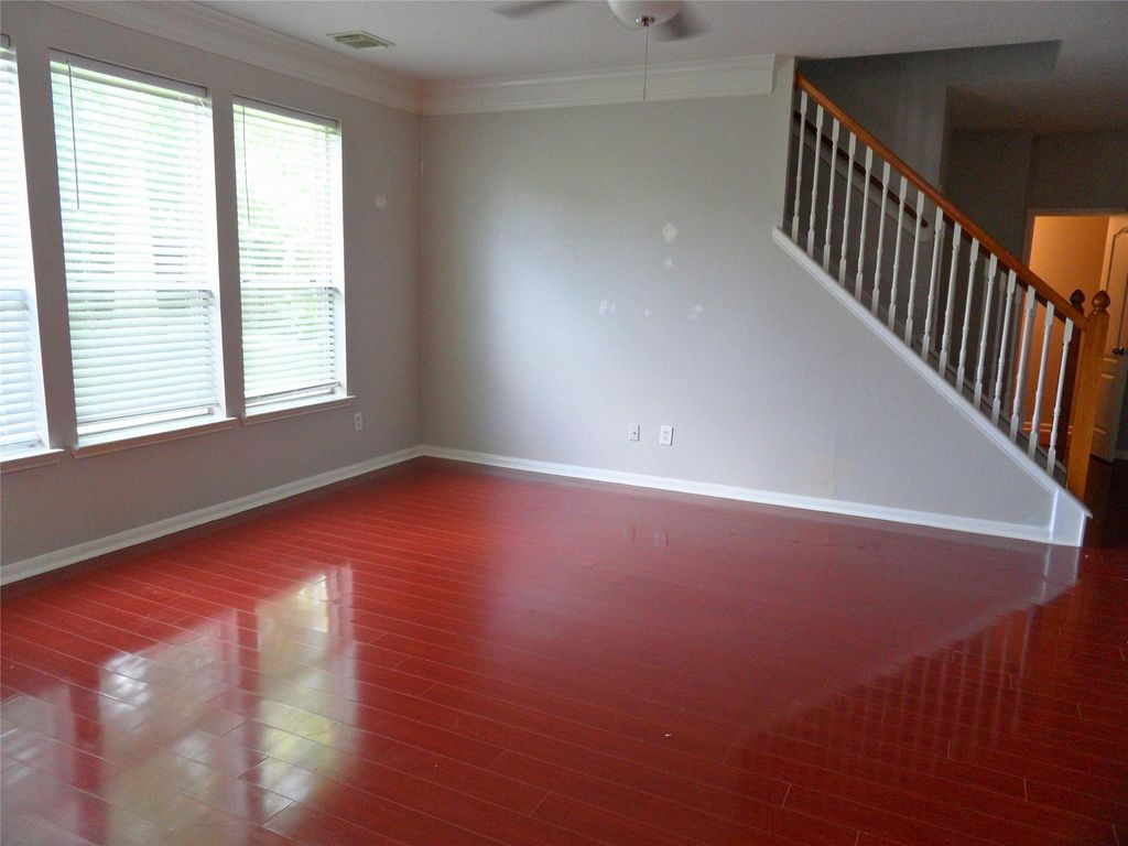 Photo of 2638 Riverhollow Lane, Sugar Land, TX 77479 (MLS # 46475282)