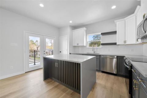 Photo of 7220 S Hall Street #B, Houston, TX 77028 (MLS # 58885297)