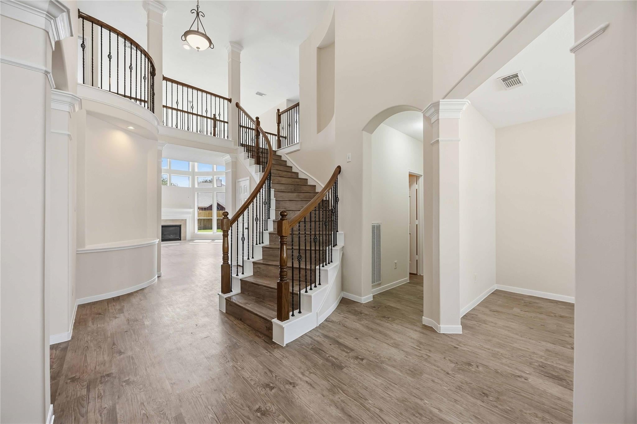 5727 Candlecreek Drive