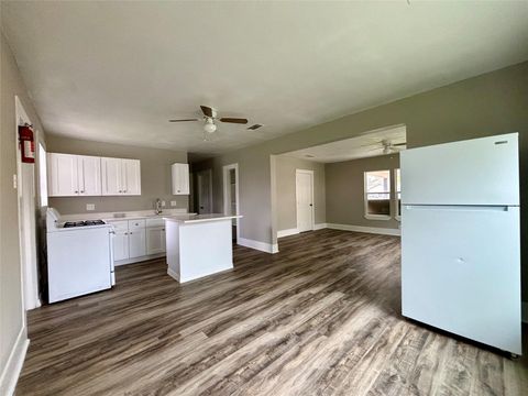Photo of 9710 Casa Loma Drive, Houston, TX 77041 (MLS # 76143356)