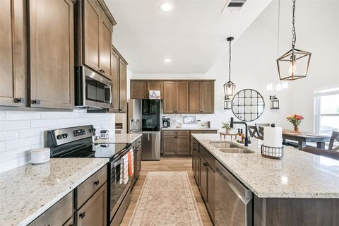 6138 Hazel Lake Dr Conroe TX 77303
