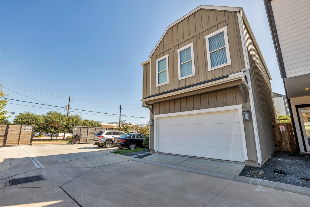 Photo of 8474 Berry Green Lane, Houston, TX 77022 (MLS # 81890103)