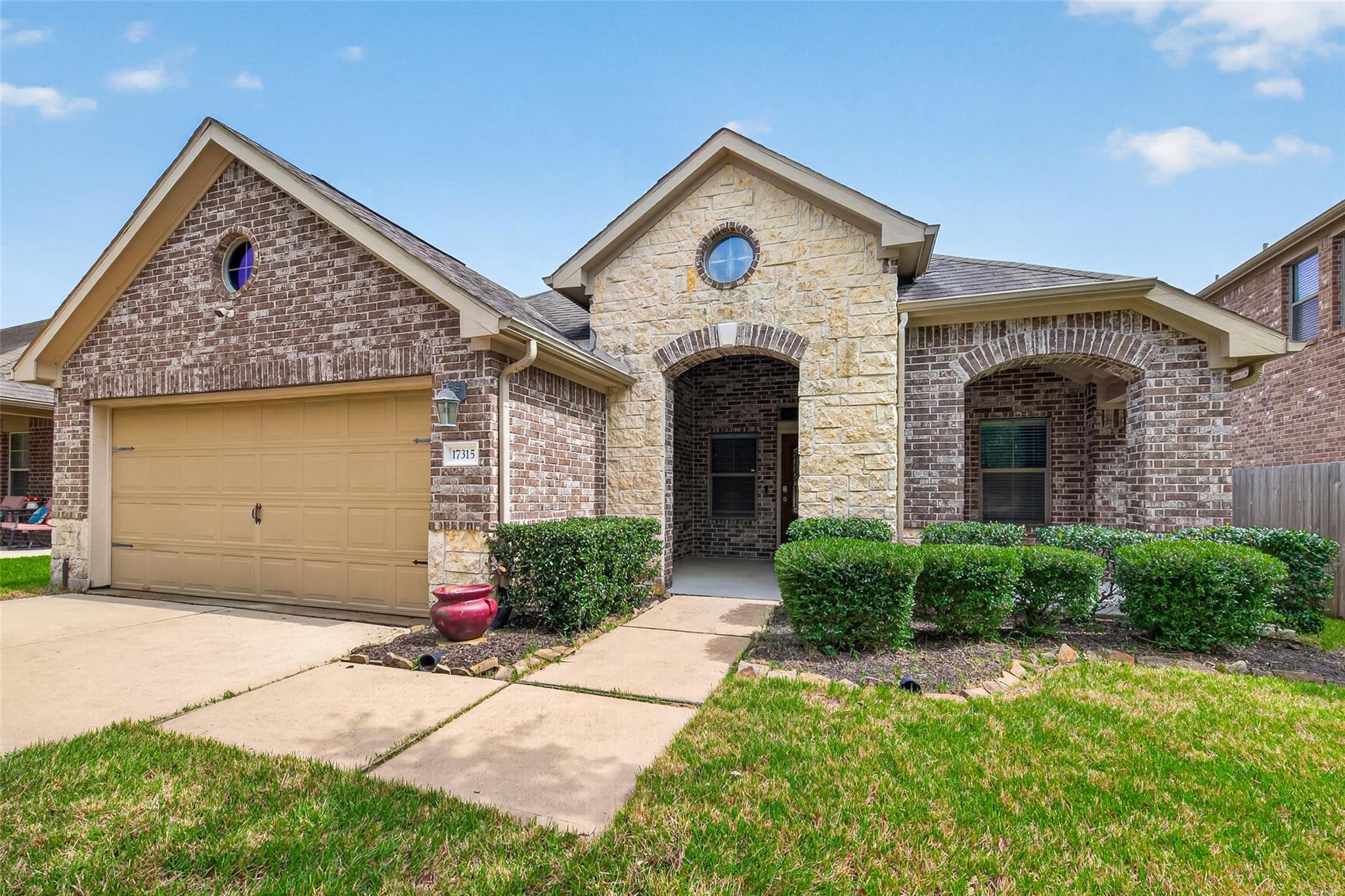 17315 Aldenwilds Lane